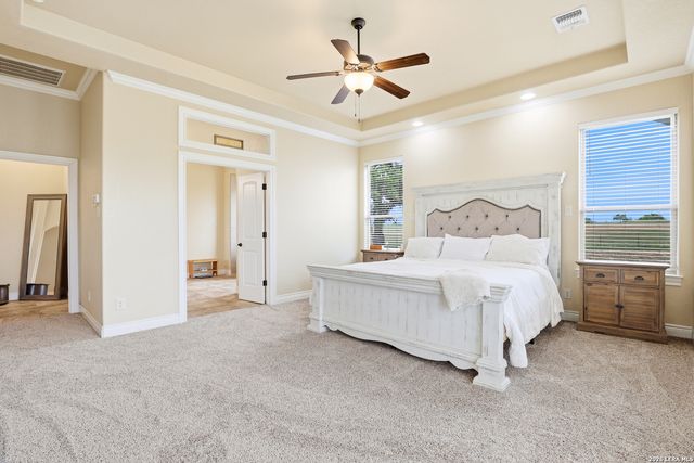 15820 Fm 539, La Vernia, TX 78121