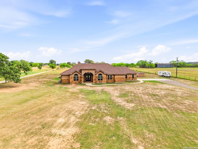 15820 Fm 539, La Vernia, TX 78121