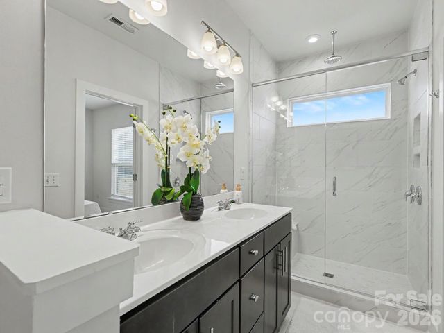 3822 Sky Haven Drive, Charlotte, NC 28209