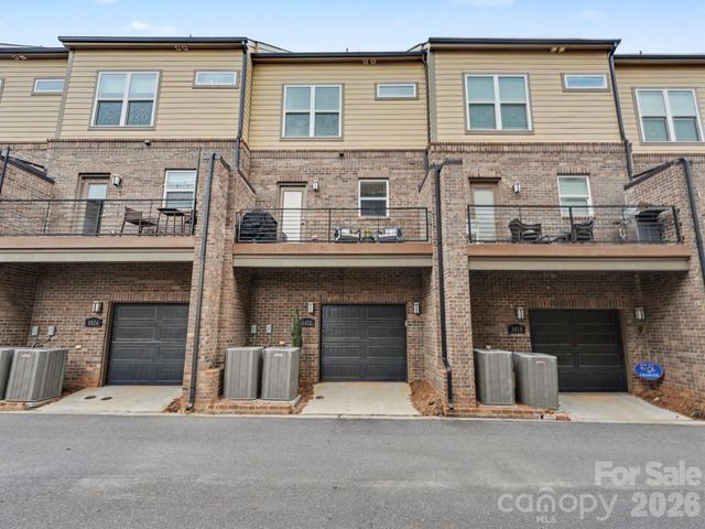 3822 Sky Haven Drive, Charlotte, NC 28209