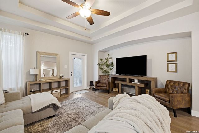 23326 WOODLAWN RDG, San Antonio, TX 78259