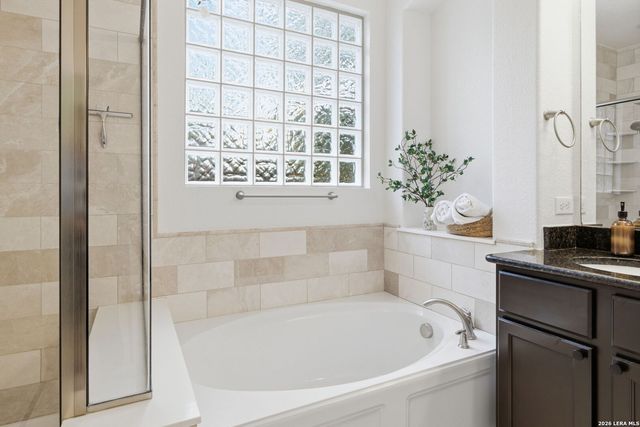 23326 WOODLAWN RDG, San Antonio, TX 78259