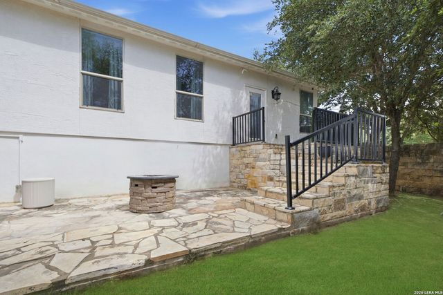 23326 WOODLAWN RDG, San Antonio, TX 78259