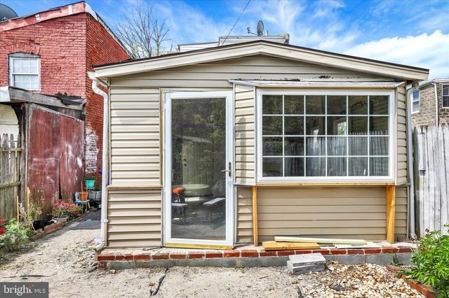 407 S 7TH ST, Reading, PA 19602