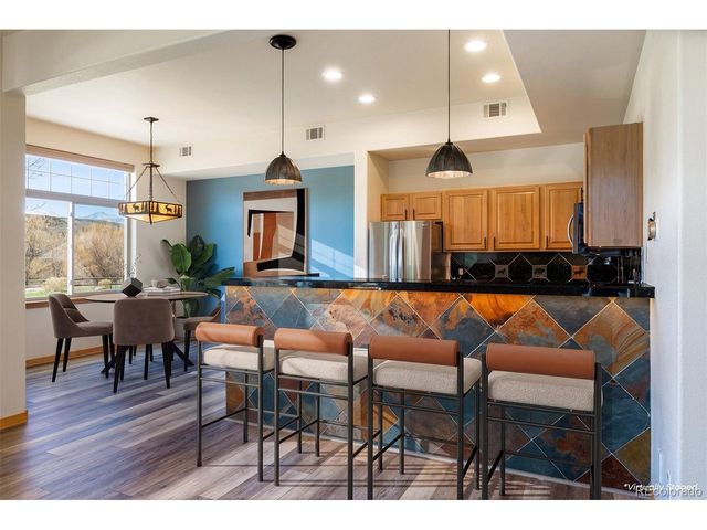 170 Allegra Dr 170, Silverthorne, CO 80498