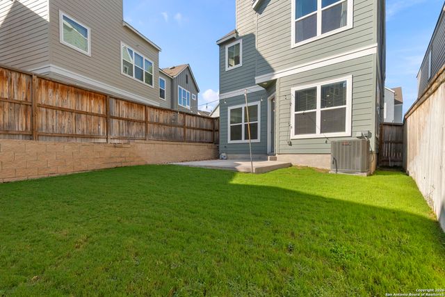 5843 Whitby Rd Unit 40, San Antonio, TX 78240