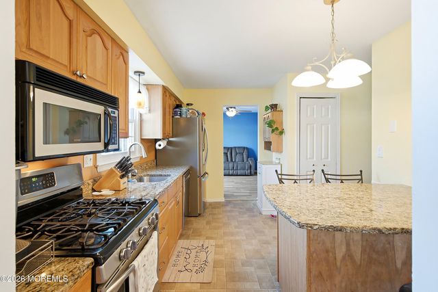 1450 Davidson Avenue, Brick, NJ 08724