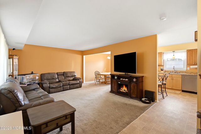 1450 Davidson Avenue, Brick, NJ 08724
