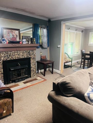2214 Iroquois Avenue, Flint, MI 48503