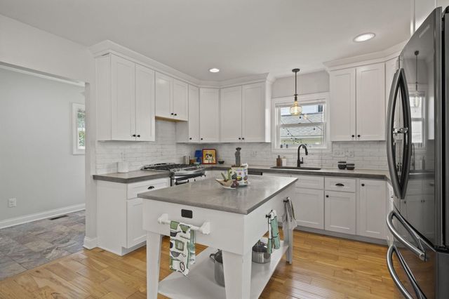 1609 S 8th Street, Columbus, OH 43207