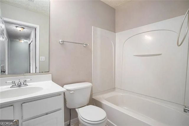 1427 Bay Overlook Drive, Woodstock, GA 30188