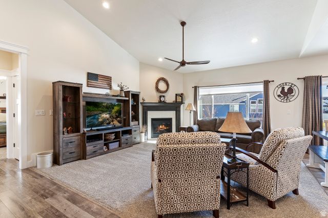 4051 W 550 S, West Point, UT 84015