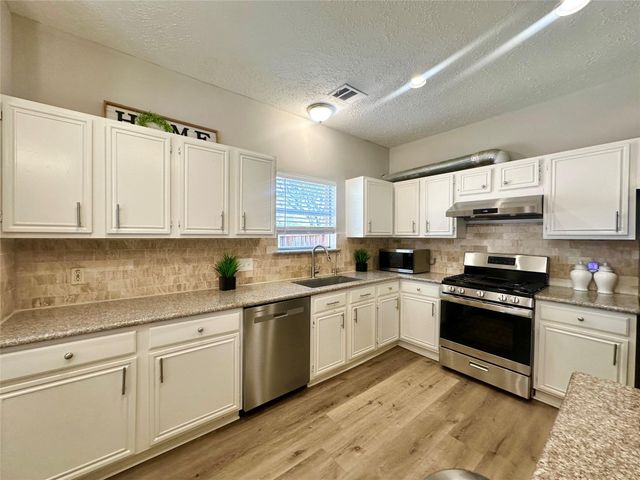 1502 Sheffield Drive, Missouri City, TX 77459