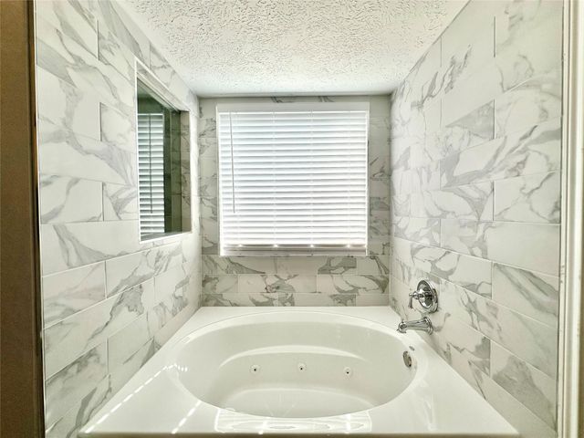 1502 Sheffield Drive, Missouri City, TX 77459