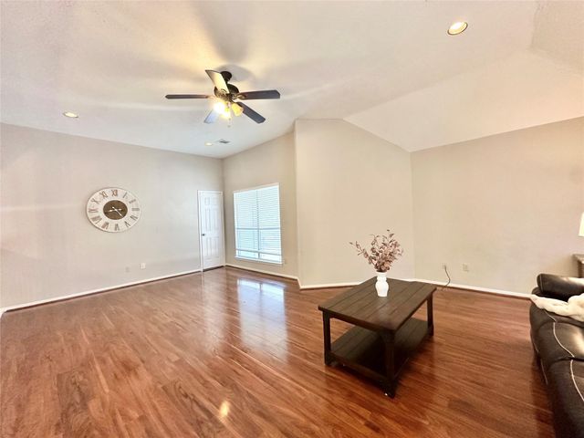 1502 Sheffield Drive, Missouri City, TX 77459