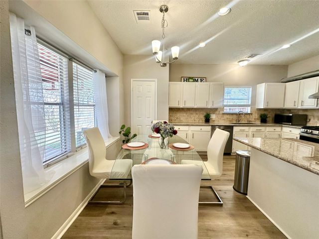 1502 Sheffield Drive, Missouri City, TX 77459