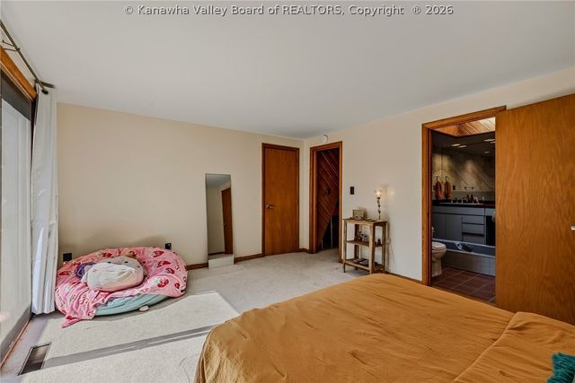 6830 Legg Fork Road, Charleston, WV 25320
