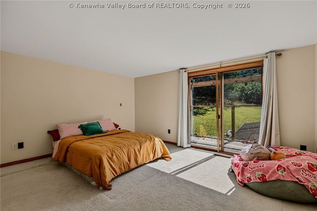 6830 Legg Fork Road, Charleston, WV 25320