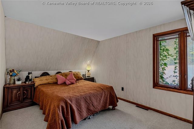 6830 Legg Fork Road, Charleston, WV 25320
