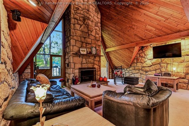 6830 Legg Fork Road, Charleston, WV 25320