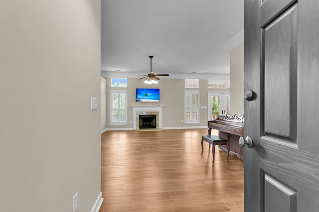 5509 Livonia Cove, North Charleston, SC 29420