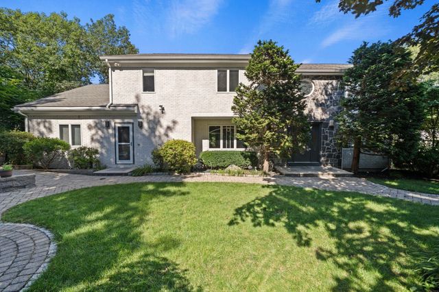 18 Surrey Road, Winchester, MA 01890