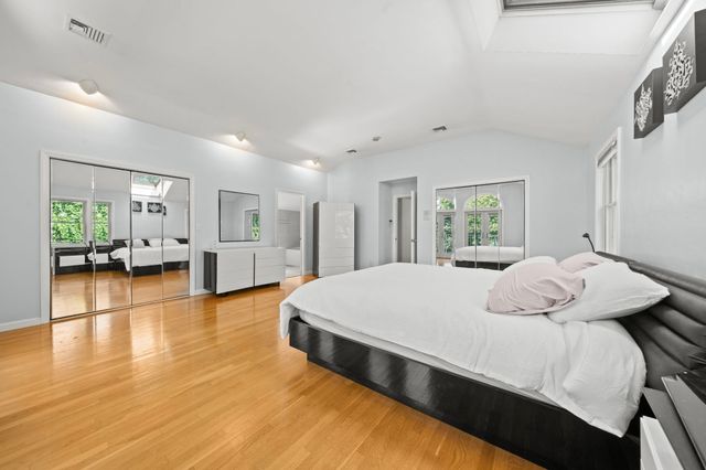 18 Surrey Road, Winchester, MA 01890