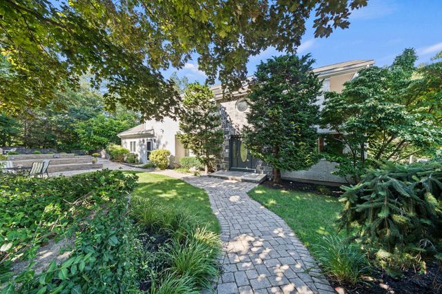 18 Surrey Road, Winchester, MA 01890