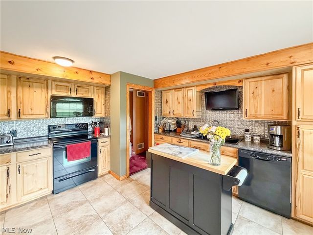 761 Della Drive, Bloomingdale, OH 43910