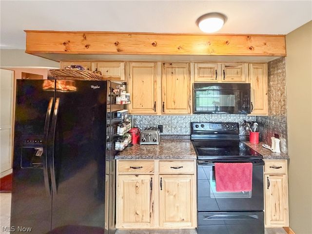 761 Della Drive, Bloomingdale, OH 43910
