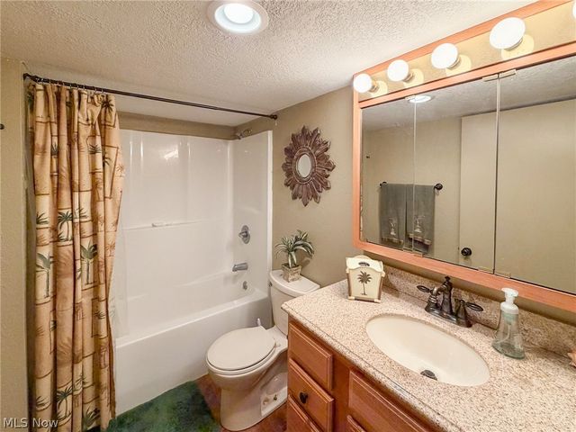 761 Della Drive, Bloomingdale, OH 43910
