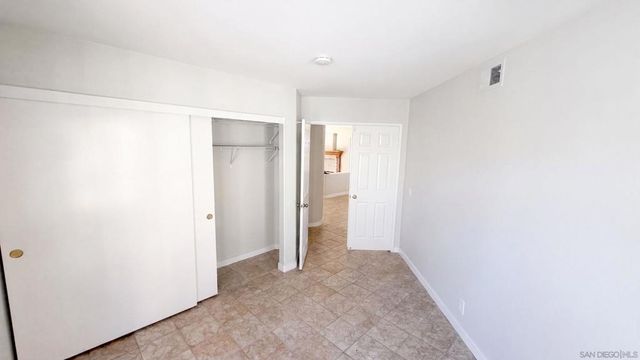 1827 Corte Amarillo, Oceanside, CA 92056