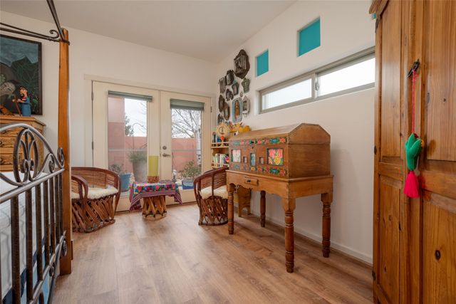 1 Periwinkle, Santa Fe, NM 87507