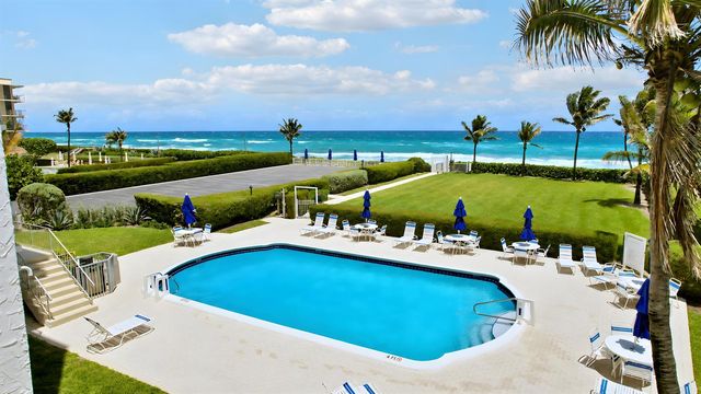 3230 S Ocean Boulevard E-410, Palm Beach, FL 33480