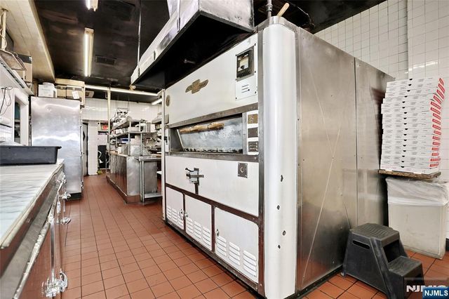 279-281 Main Street, New Milford, NJ 07646
