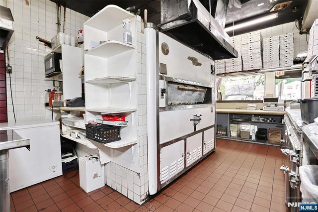 279-281 Main Street, New Milford, NJ 07646