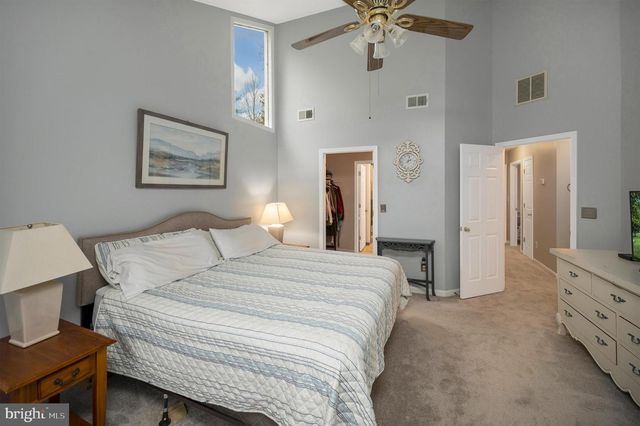 2005 LAKEVIEW PKWY, Locust Grove, VA 22508