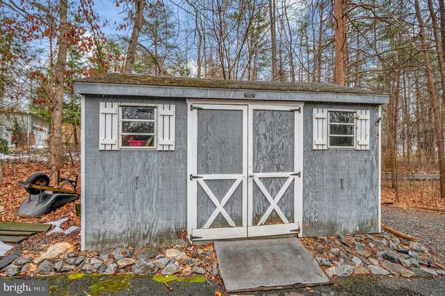 2005 LAKEVIEW PKWY, Locust Grove, VA 22508