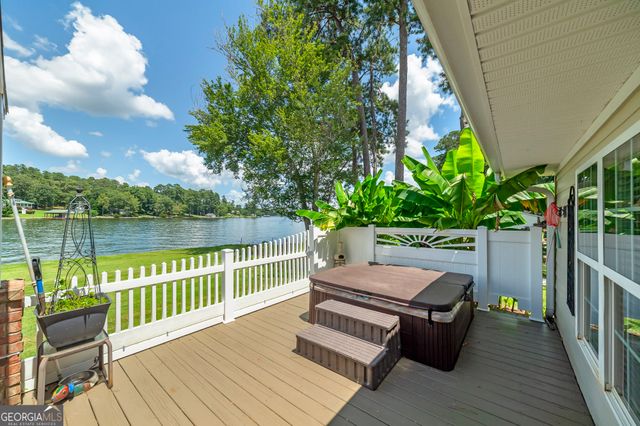 253 Scout Island Road, Jackson, GA 30233