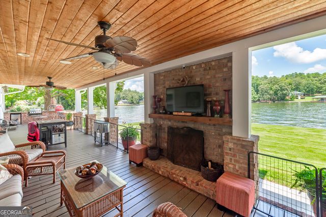 253 Scout Island Road, Jackson, GA 30233