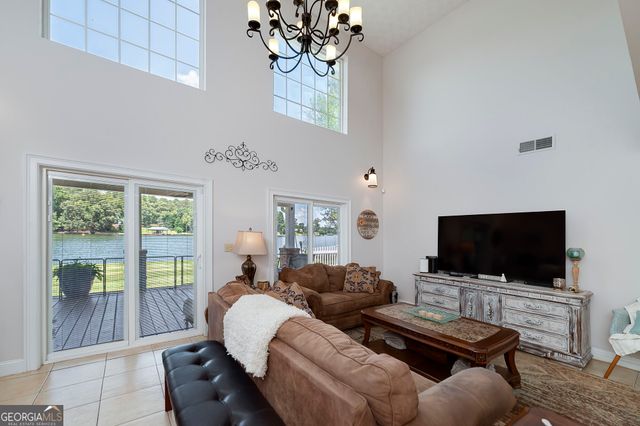 253 Scout Island Road, Jackson, GA 30233