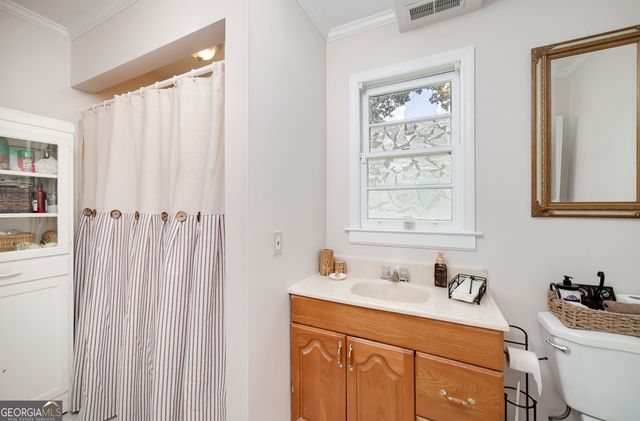 253 Scout Island Road, Jackson, GA 30233