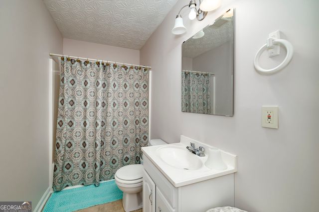 253 Scout Island Road, Jackson, GA 30233
