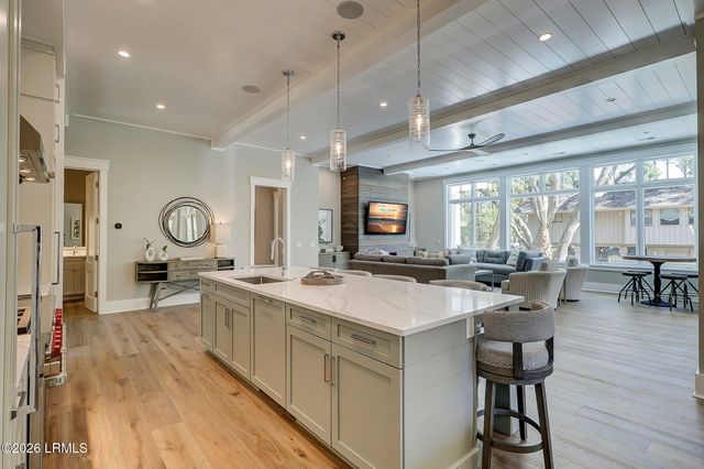 10 Bald Eagle Road, Hilton Head Island, SC 29928