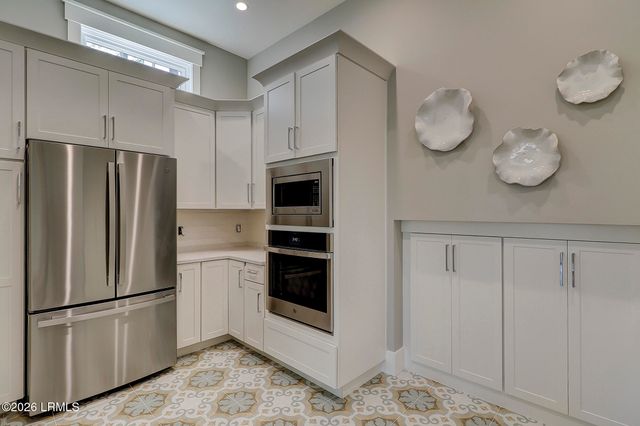 10 Bald Eagle Road, Hilton Head Island, SC 29928