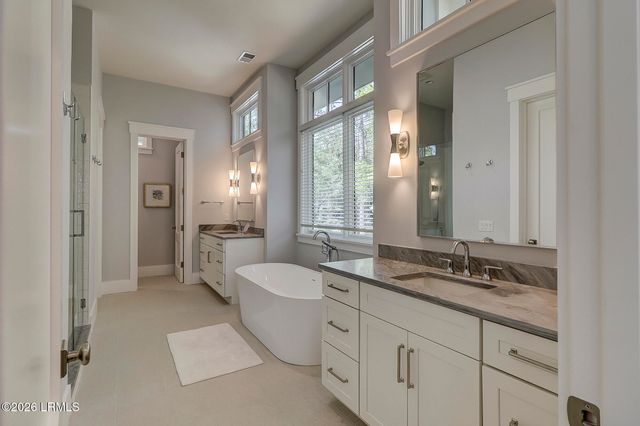 10 Bald Eagle Road, Hilton Head Island, SC 29928