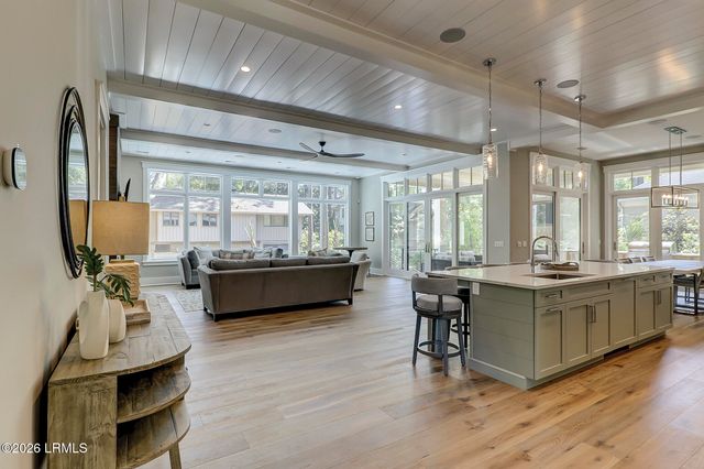 10 Bald Eagle Road, Hilton Head Island, SC 29928