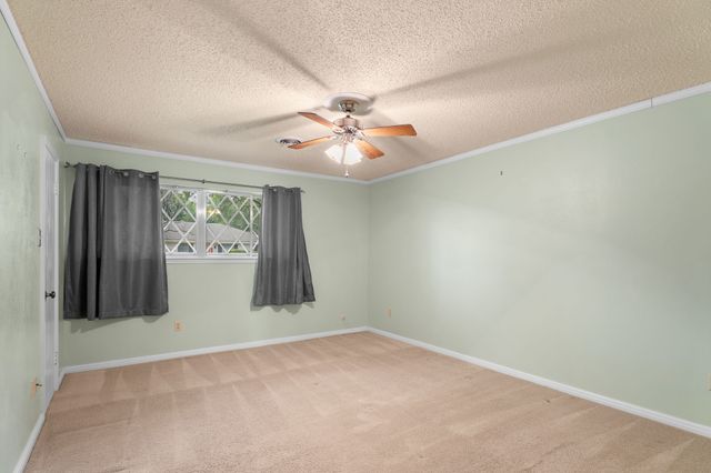 4907 Lake Englewood Drive, Waco, TX 76710