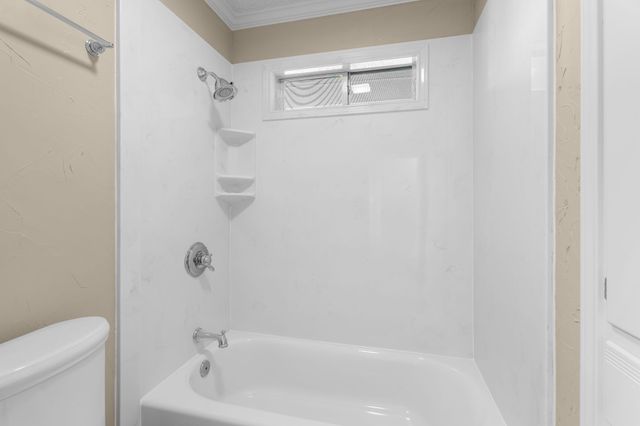 4907 Lake Englewood Drive, Waco, TX 76710