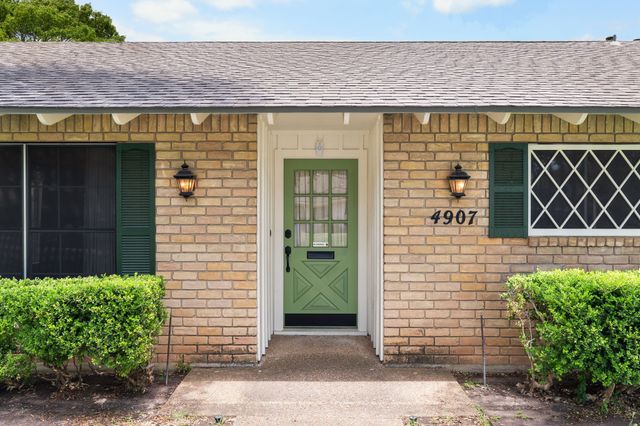 4907 Lake Englewood Drive, Waco, TX 76710